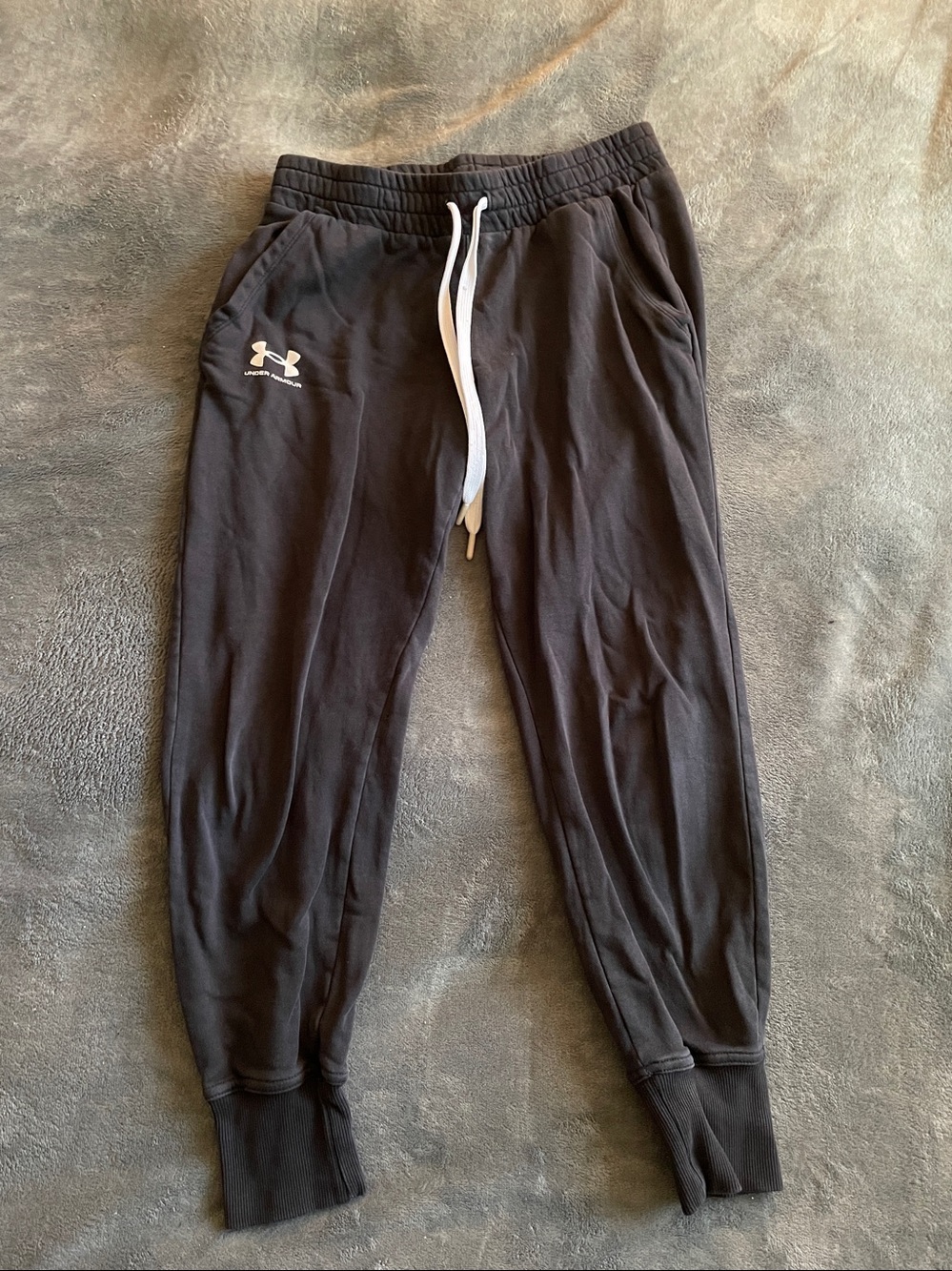 Loose Fit Under Armour Black Cotton-Blend Apparel